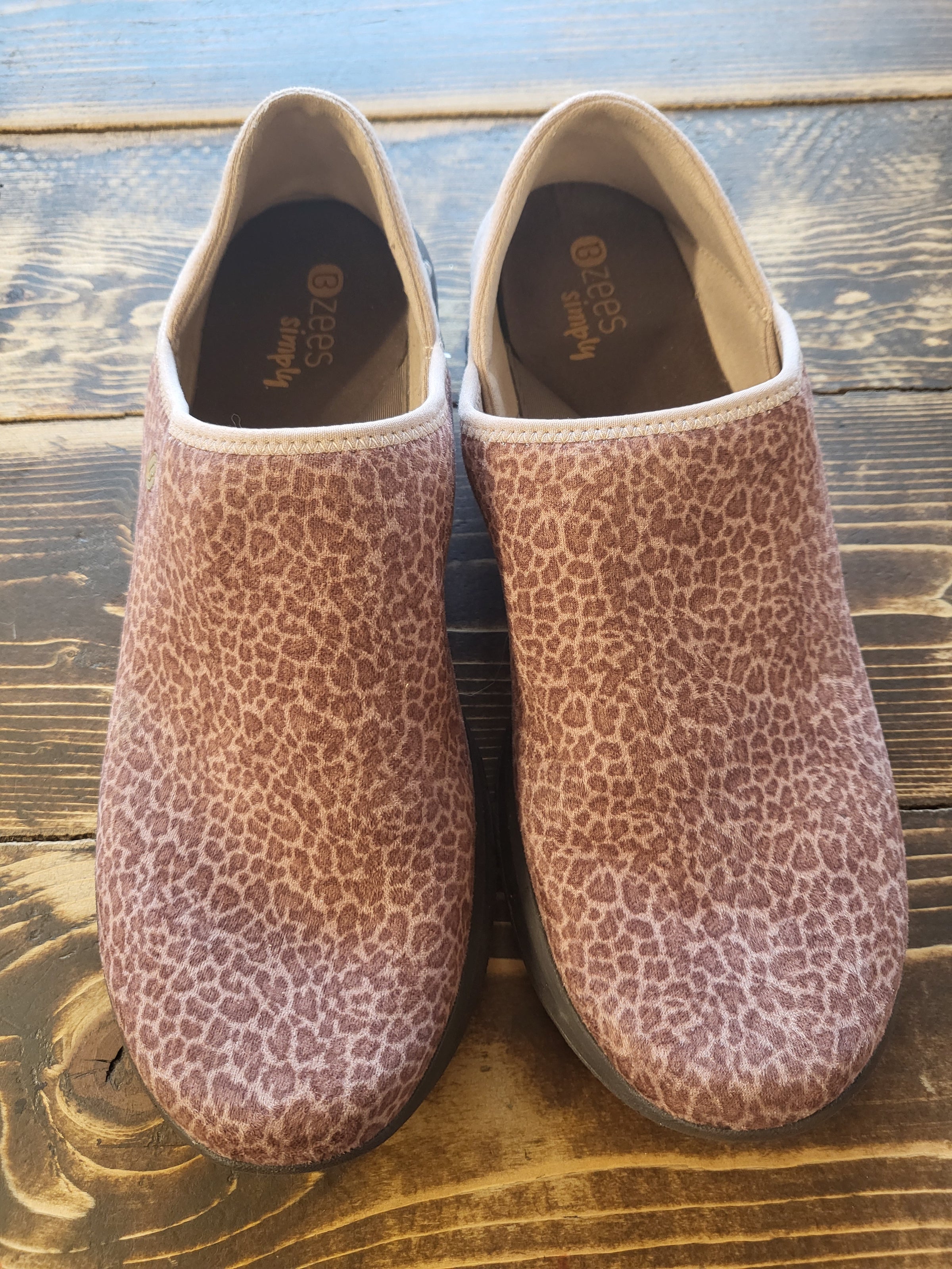 Bzees leopard print on sale shoes